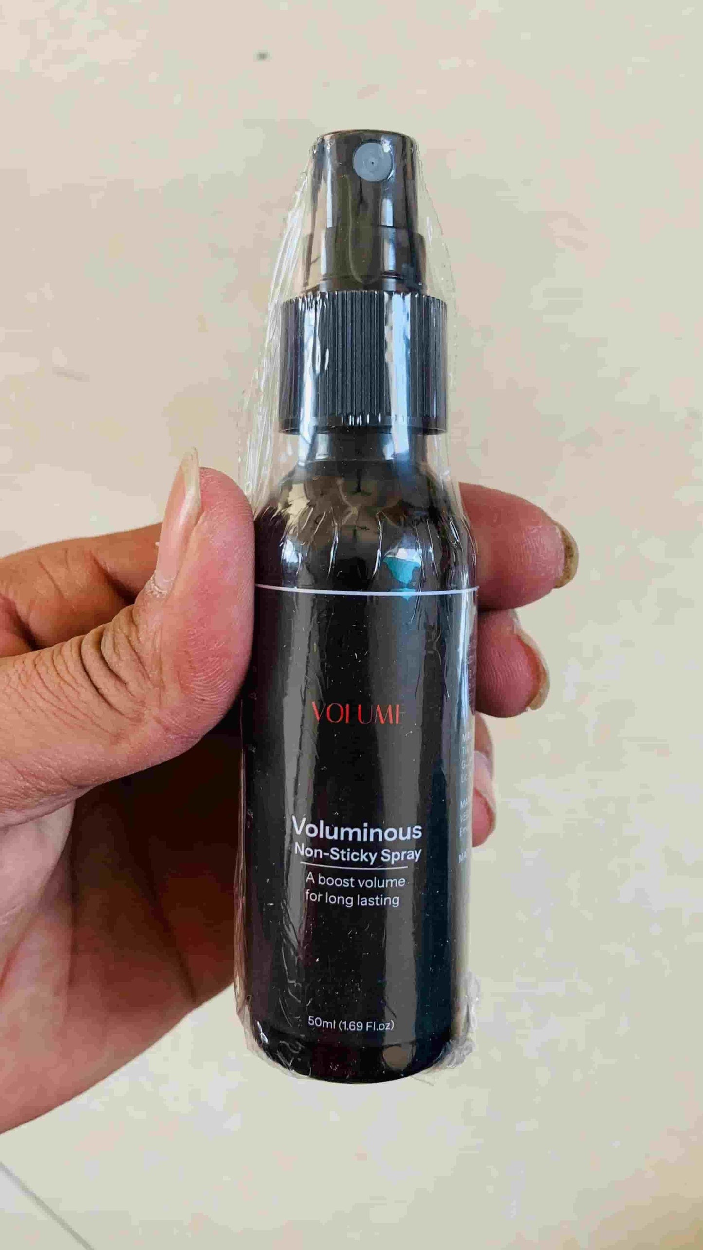 Voluminous Non Sticky Spray 50ml Pack of 1